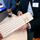 Illustration for article titled New iMac Impressions and Full Hands-On